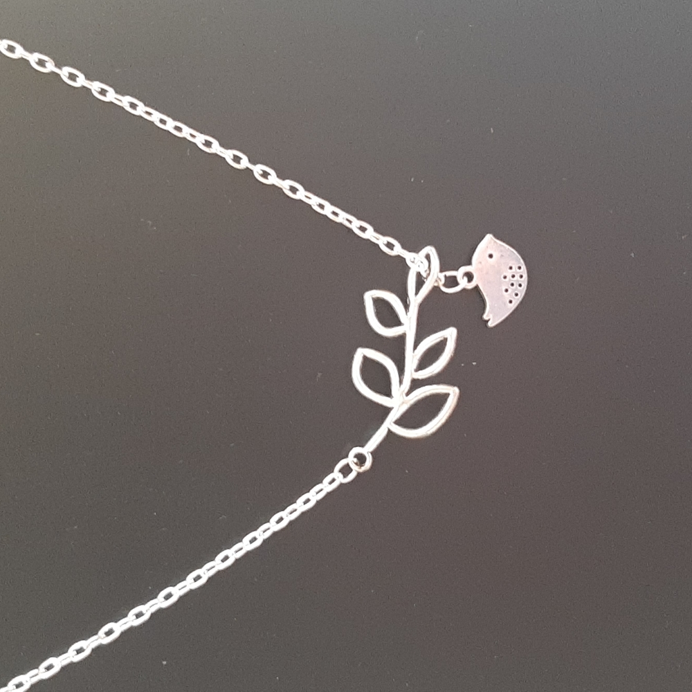 Leaf and Bird Necklace New